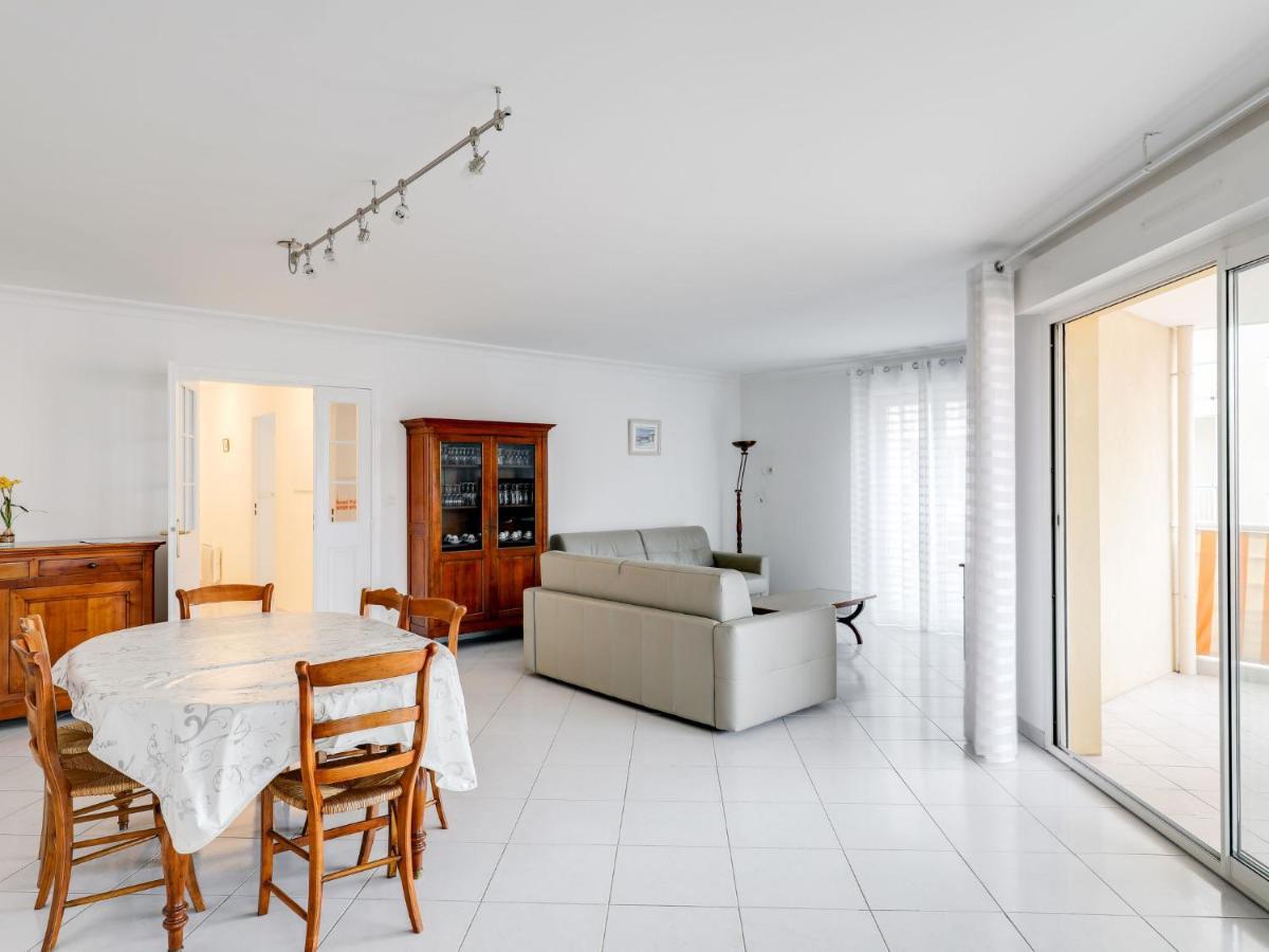Apartment Residence L'Amiral By Interhome Saint-Raphaël Exterior foto
